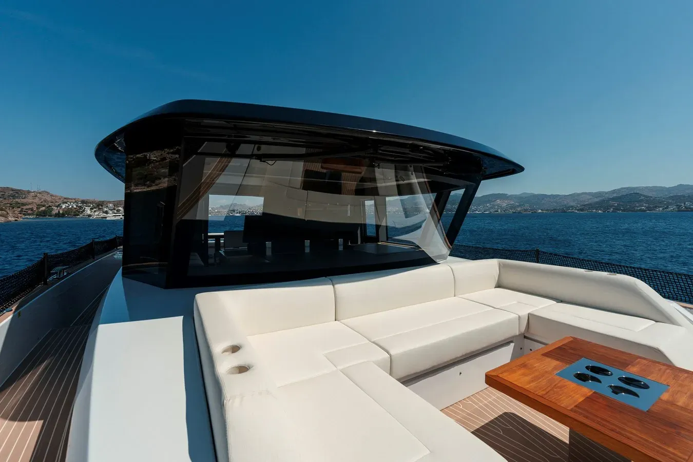 LUCKY LUKA - PARDO YACHTS