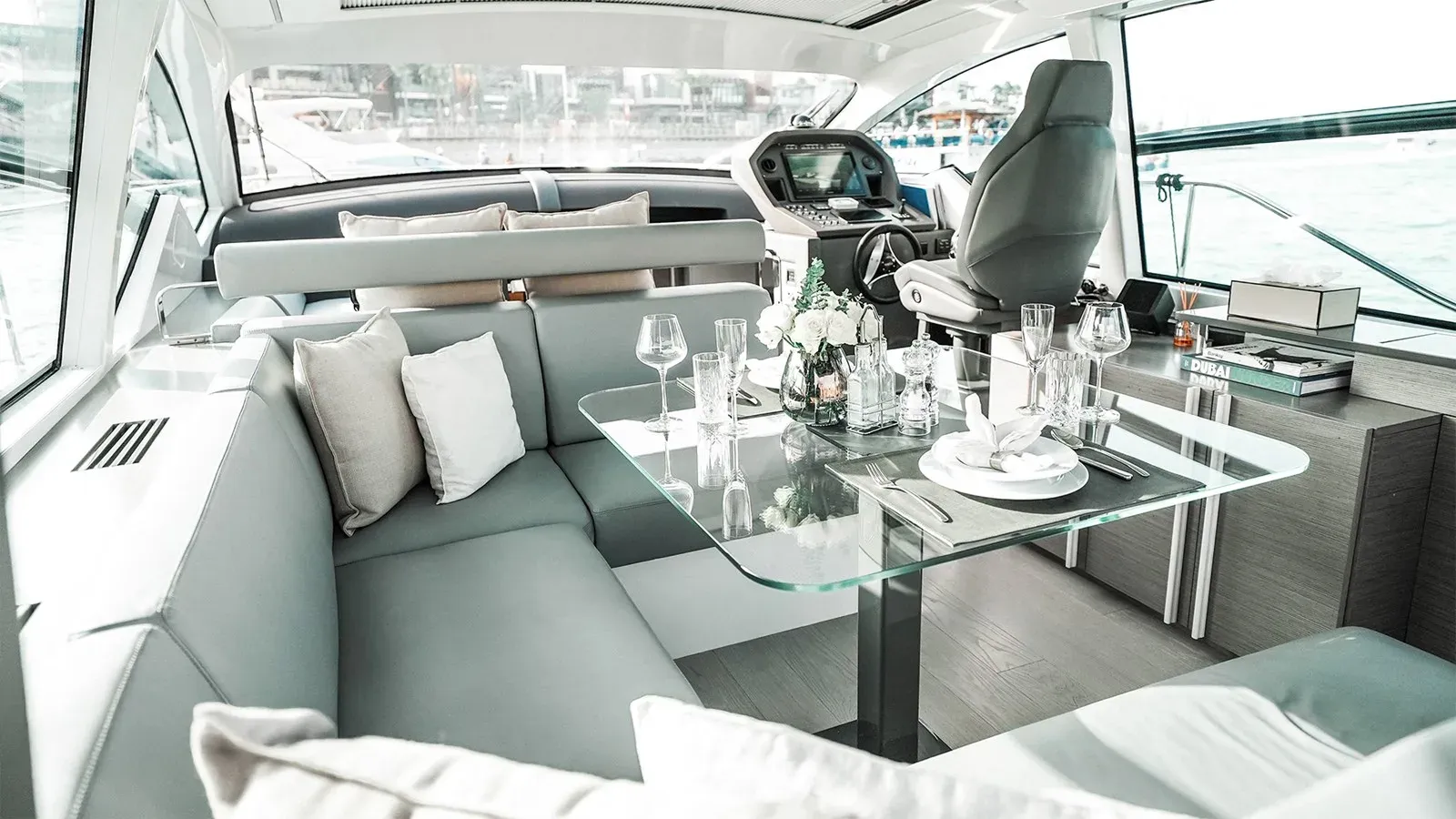 Buy a yacht SOLARA 5X