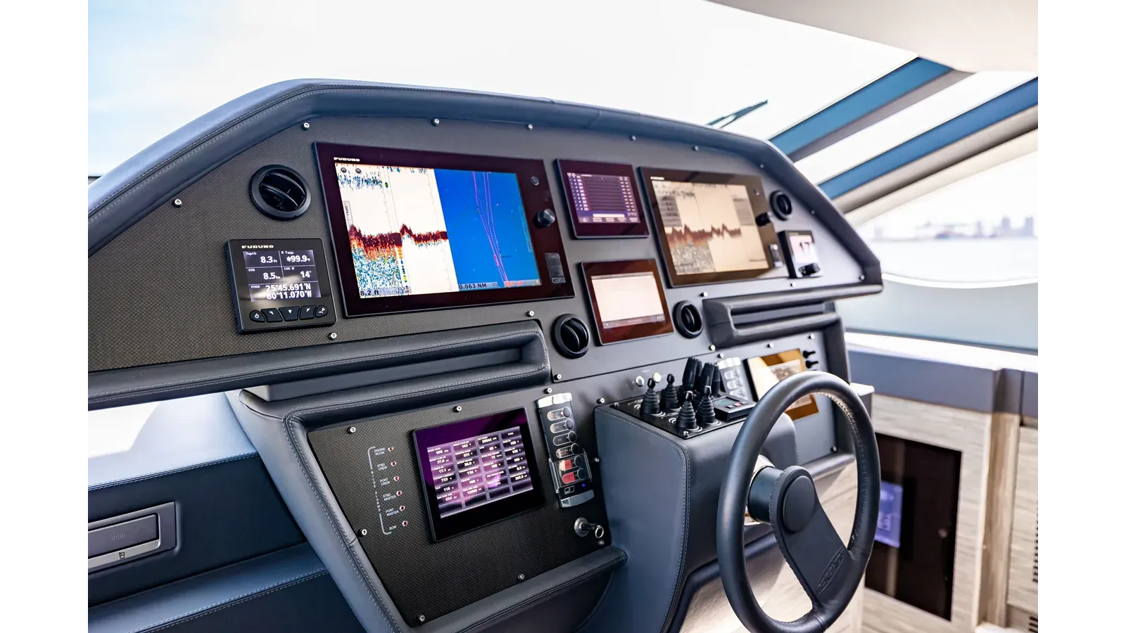 Buy a yacht DOUBLE OR NOTHING - PERSHING