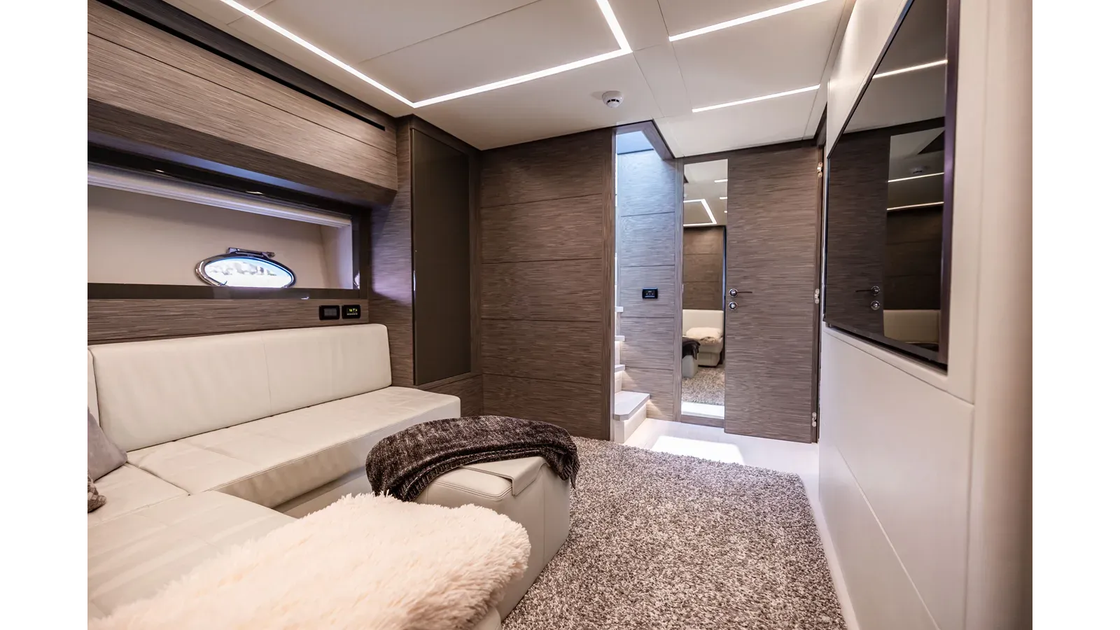 DOUBLE OR NOTHING 82 yacht sale