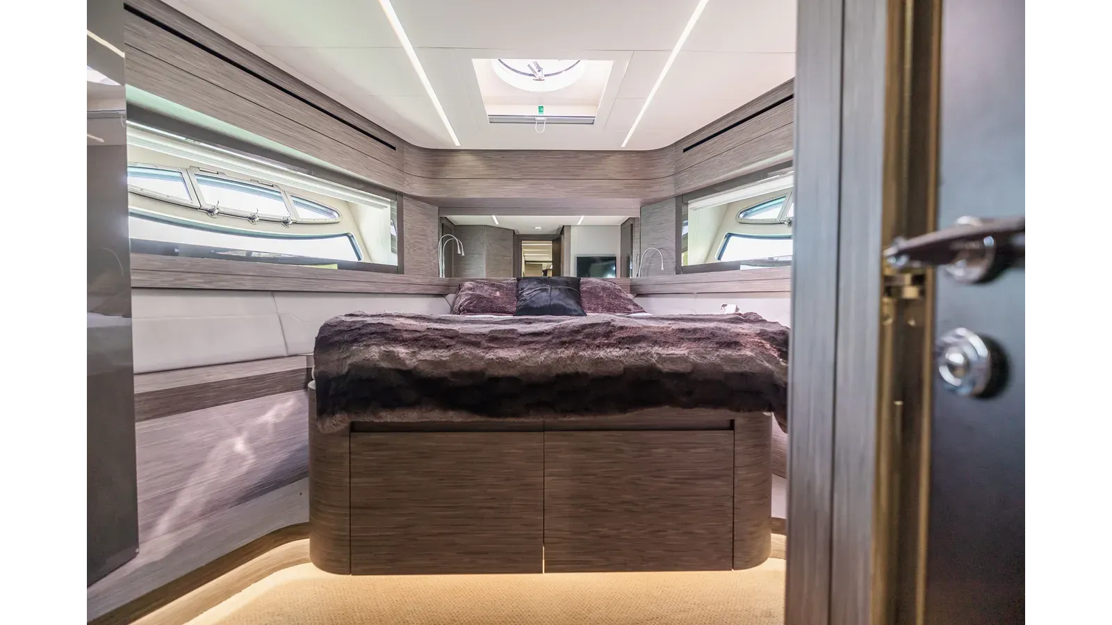 DOUBLE OR NOTHING 2017 yacht sale