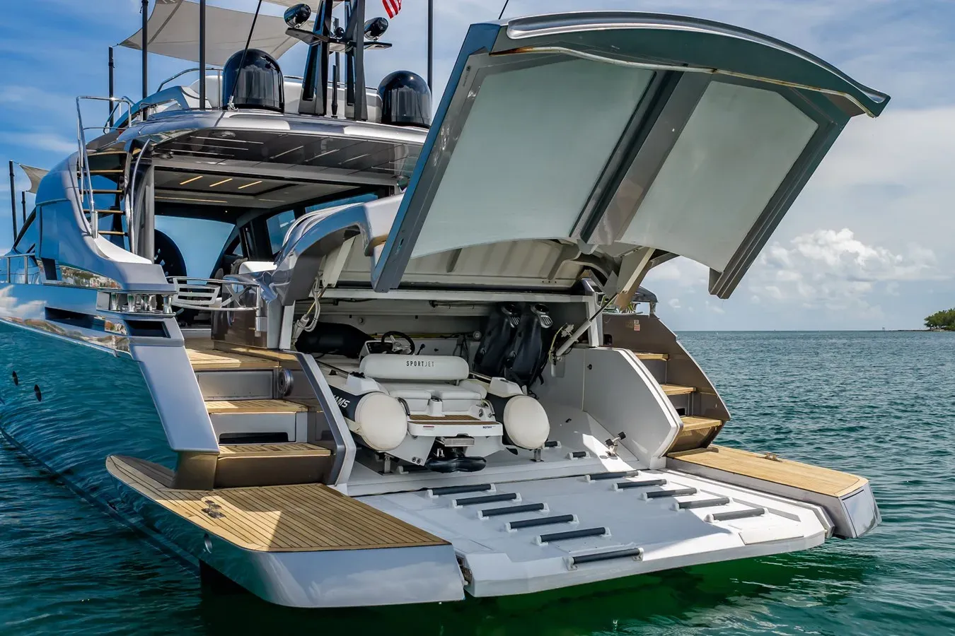 best yacht sales deals ON THE MOVE 83