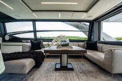 Buy a yacht ON THE MOVE 83