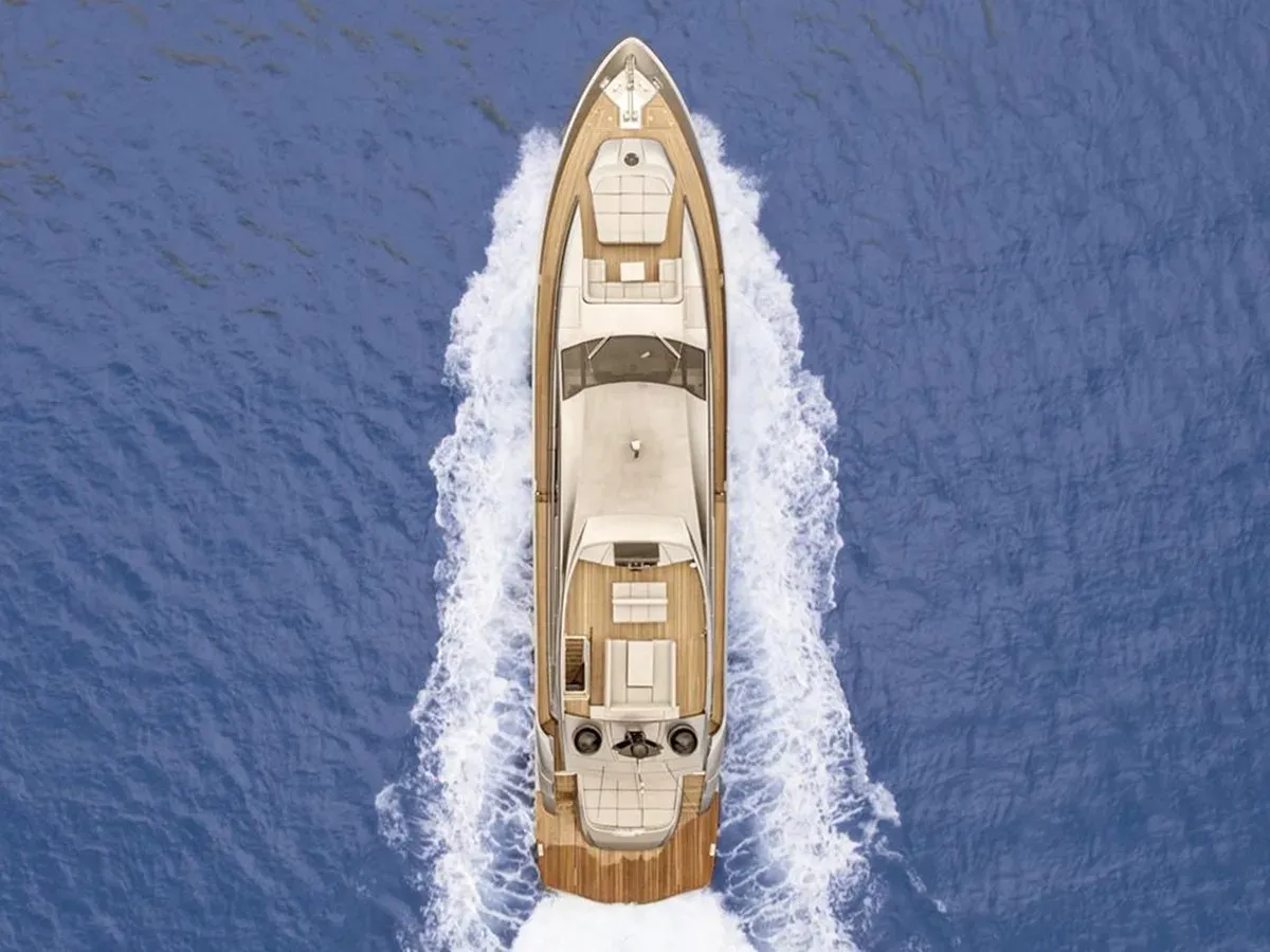 Купить яхту Honey Badger 91 в Shestakov Yacht Sales