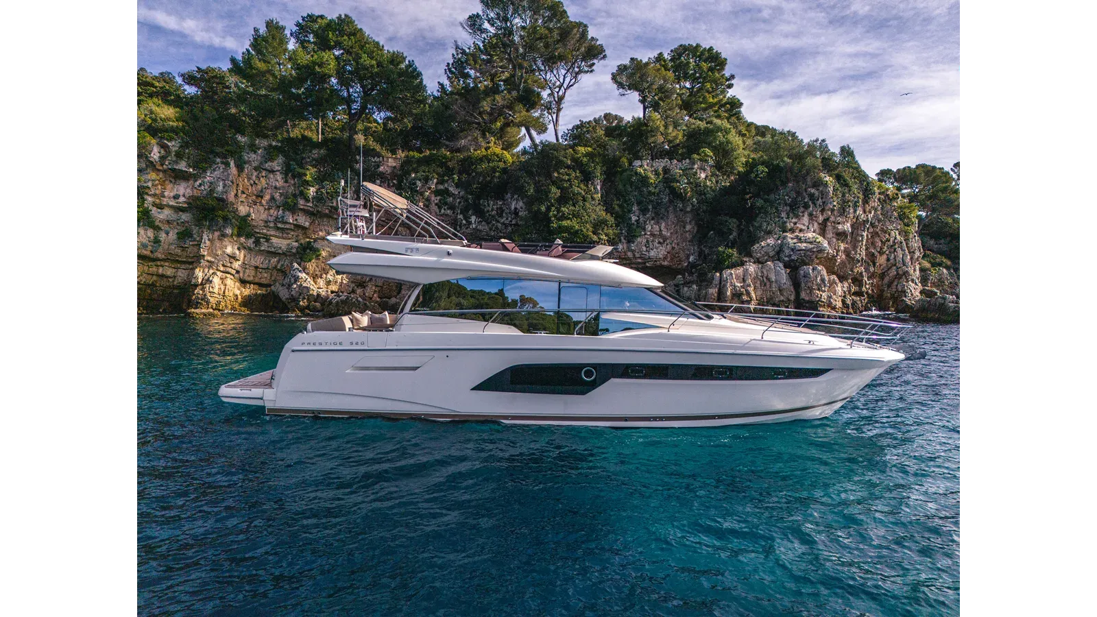 Купить яхту OLETA - PRESTIGE в Shestakov Yacht Sales