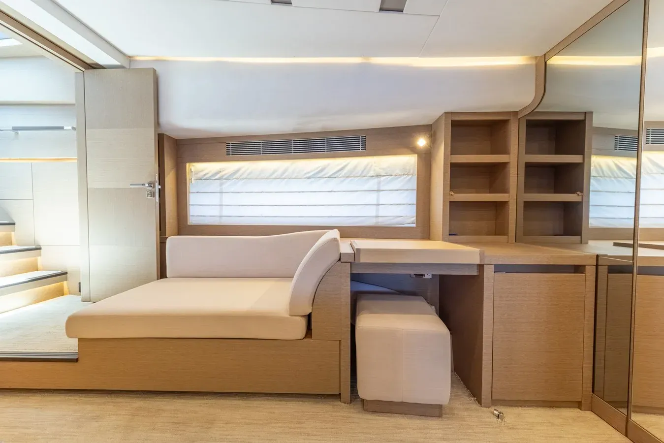 Buy a yacht NA 2016
