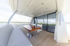 Buy a yacht NA - PRESTIGE