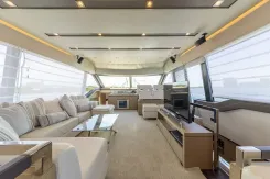 Buy a yacht NA - PRESTIGE