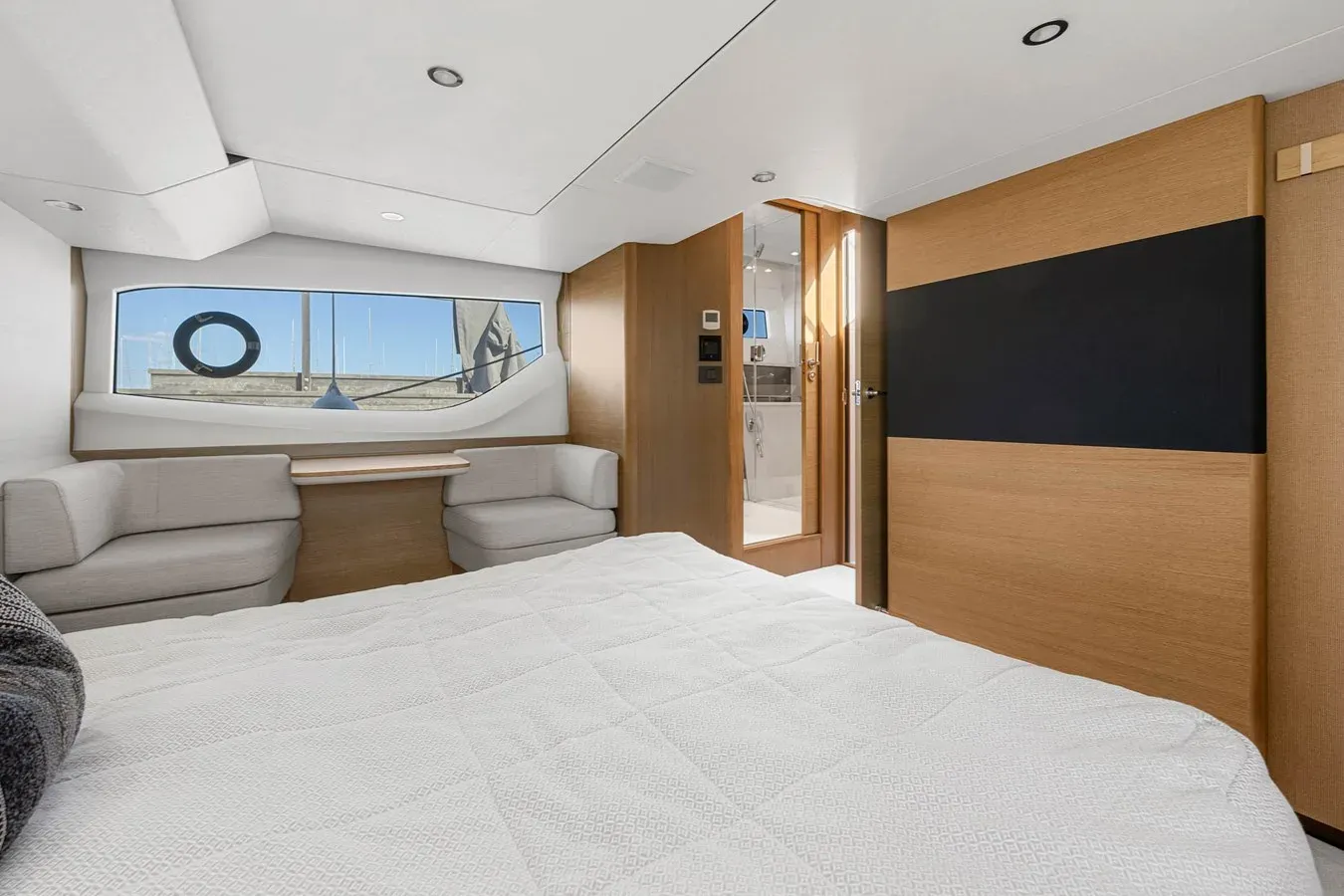 Buy a PRINCESS F55 (F55068) - PRINCESS at Shestakov Yacht Sales