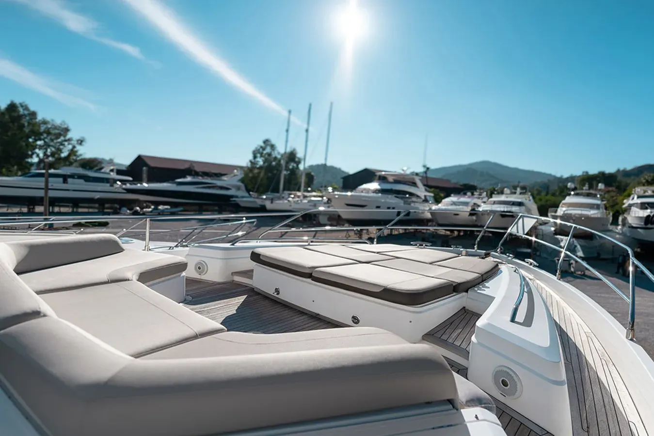 the best price on Daphne Princess 68