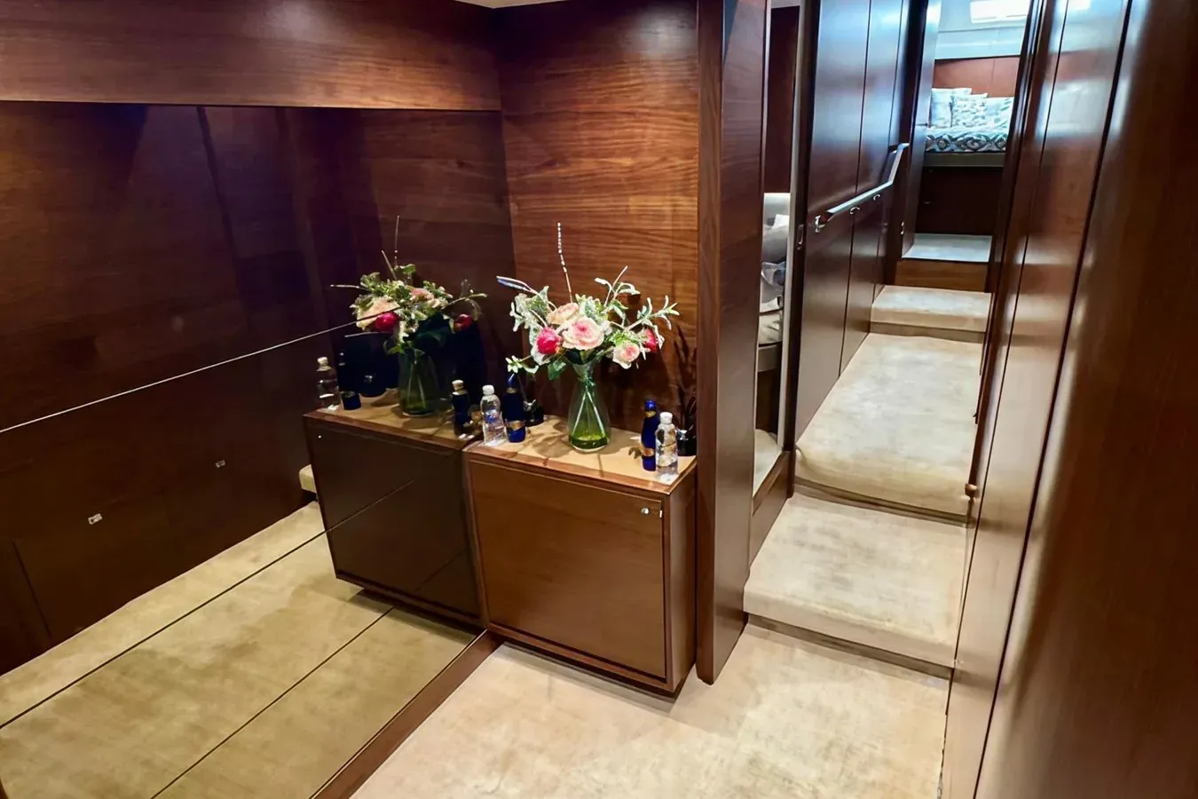 Buy a Lady N Princess 82MY at Shestakov Yacht Sales