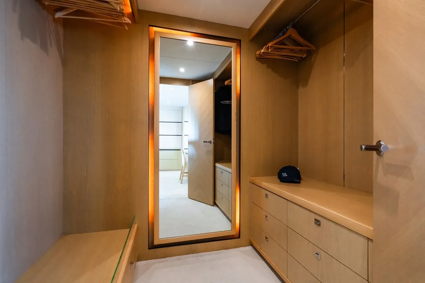 Buy a BLUE EYES Princess 95 at Shestakov Yacht Sales