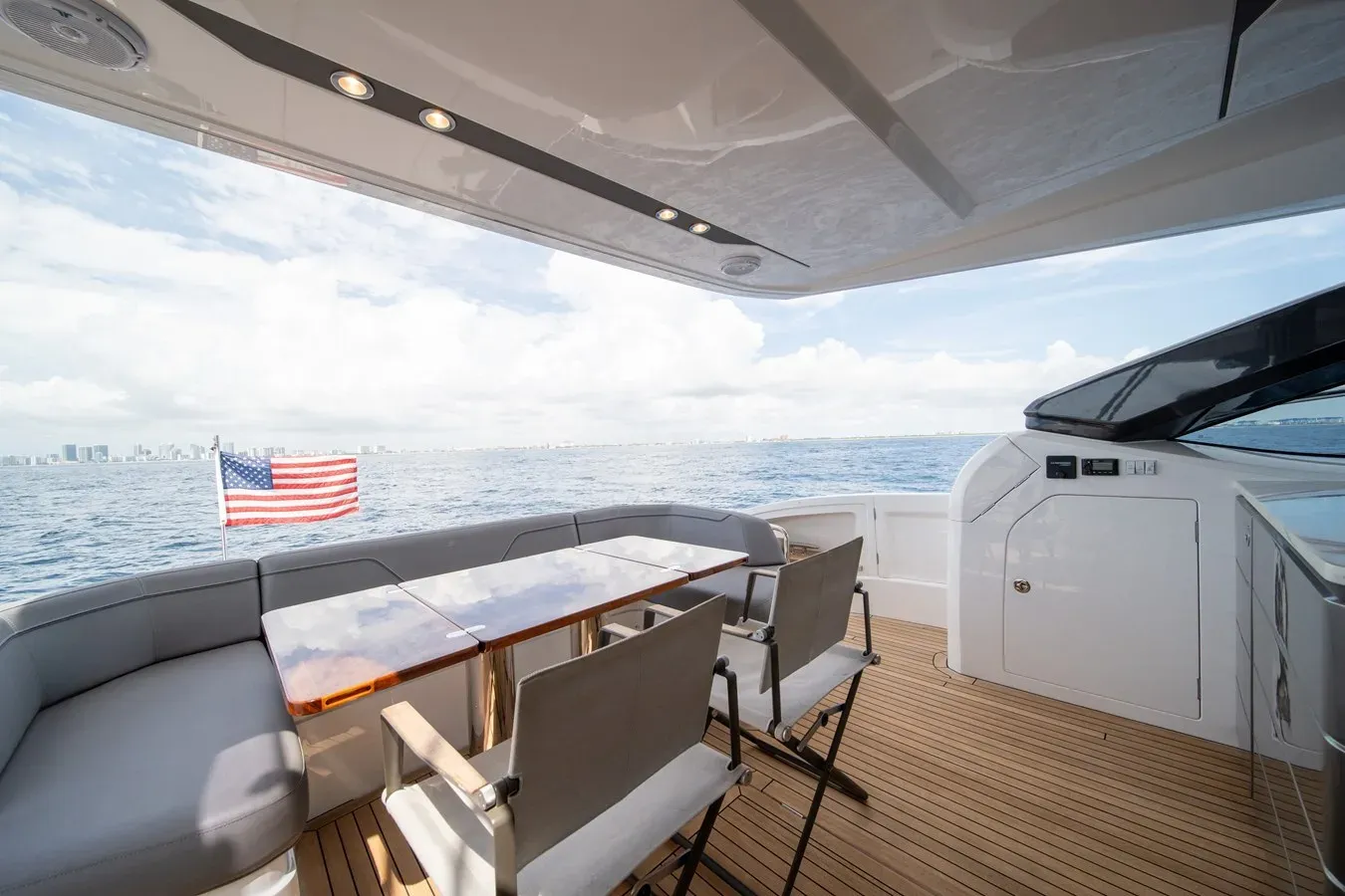 Buy a yacht WILE E COYOTE 2023