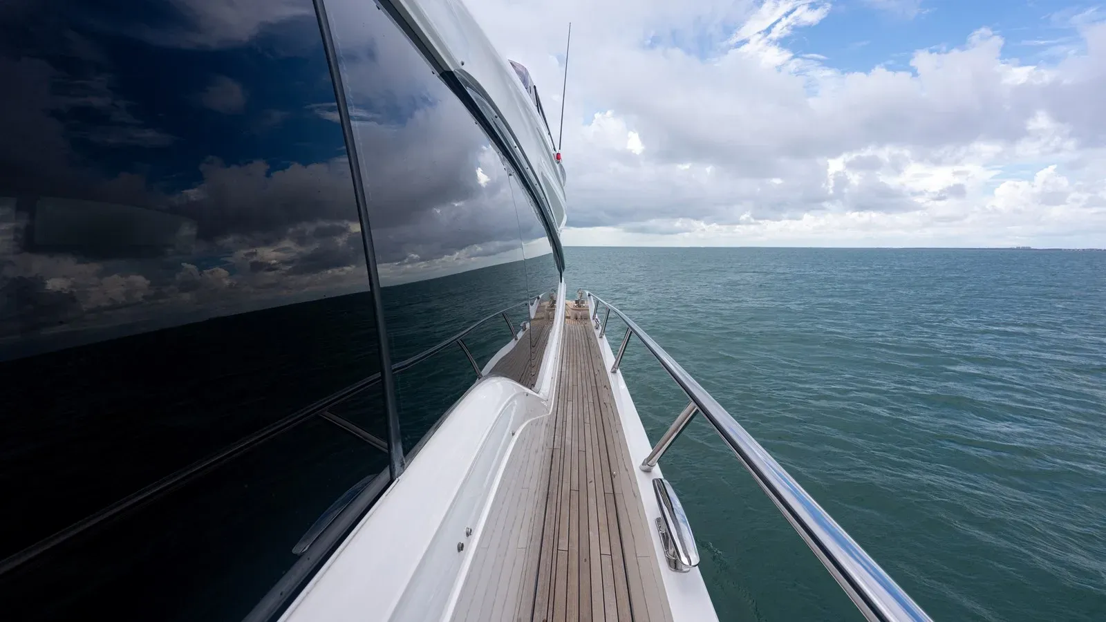 Buy a PARAGON 2022 at Shestakov Yacht Sales