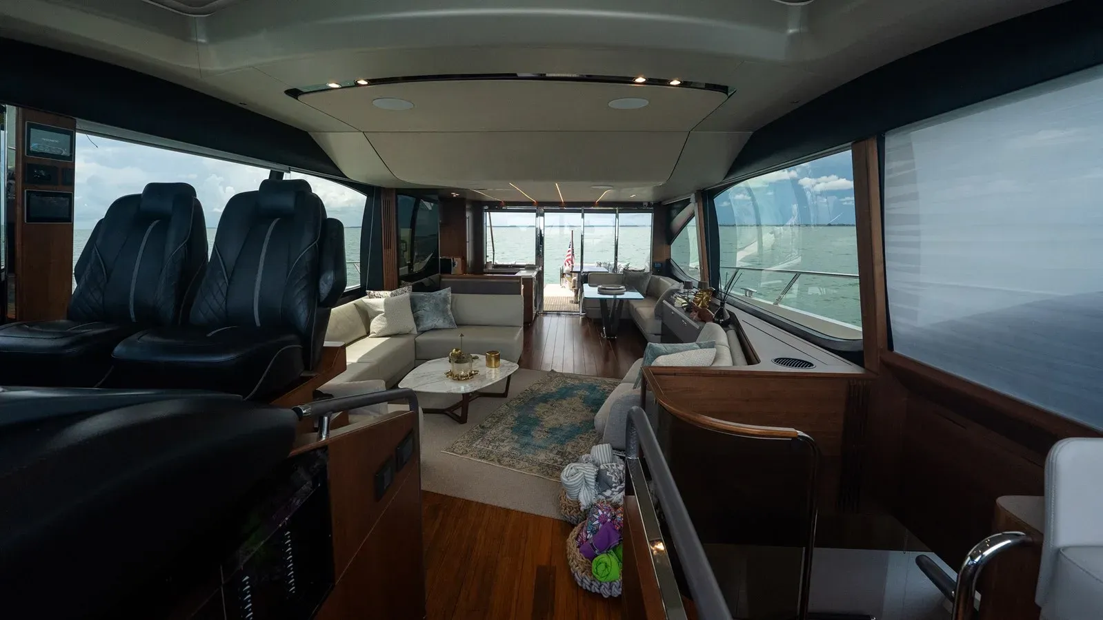 best yacht sales deals PARAGON 80