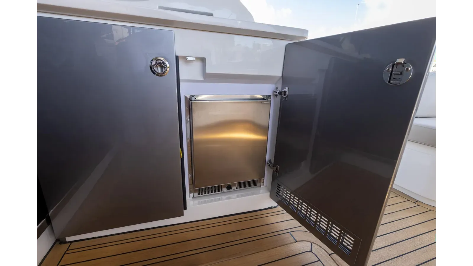 Buy a Quick Decision 2020 at Shestakov Yacht Sales