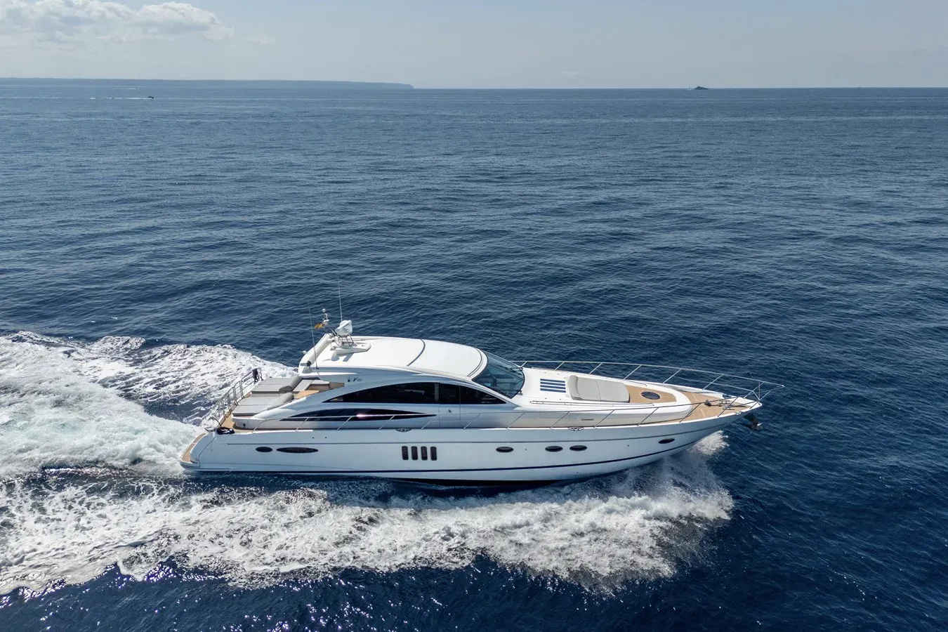 best yacht sales deals Princess V70 - PRINCESS