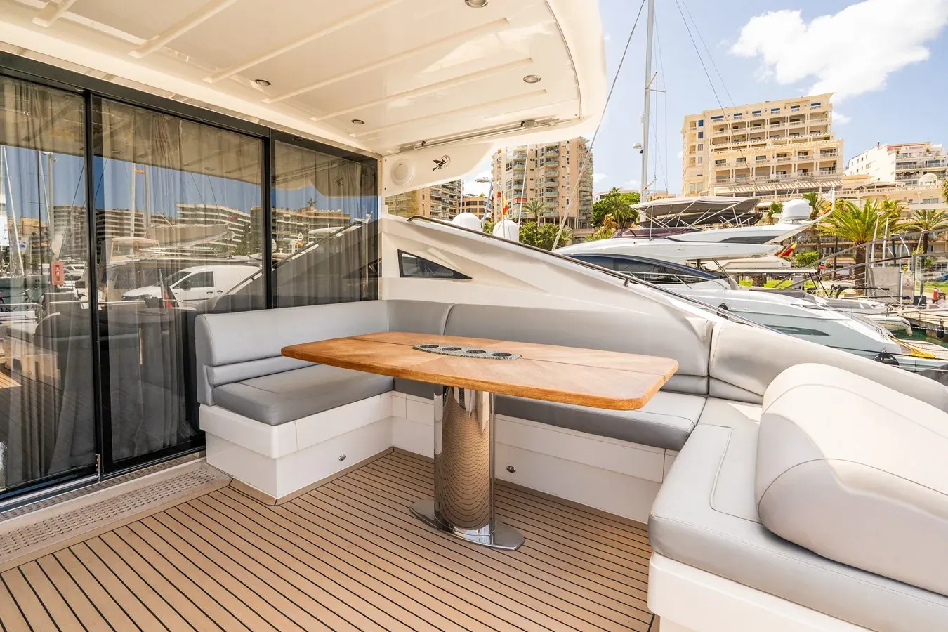 the best price on Princess V70 V70