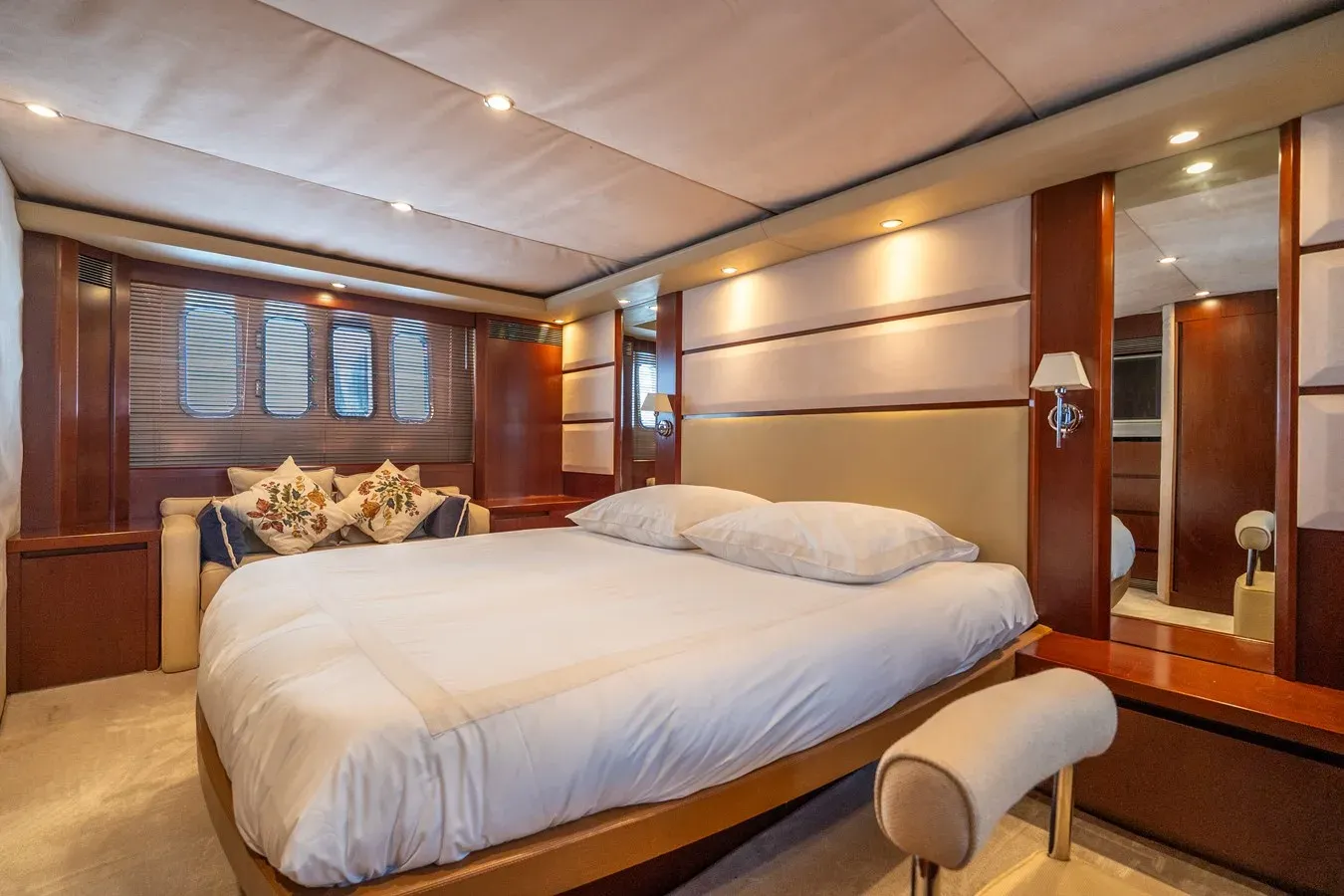 Princess V70 V70 yacht sale