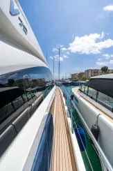 Buy a yacht Princess V70 - PRINCESS