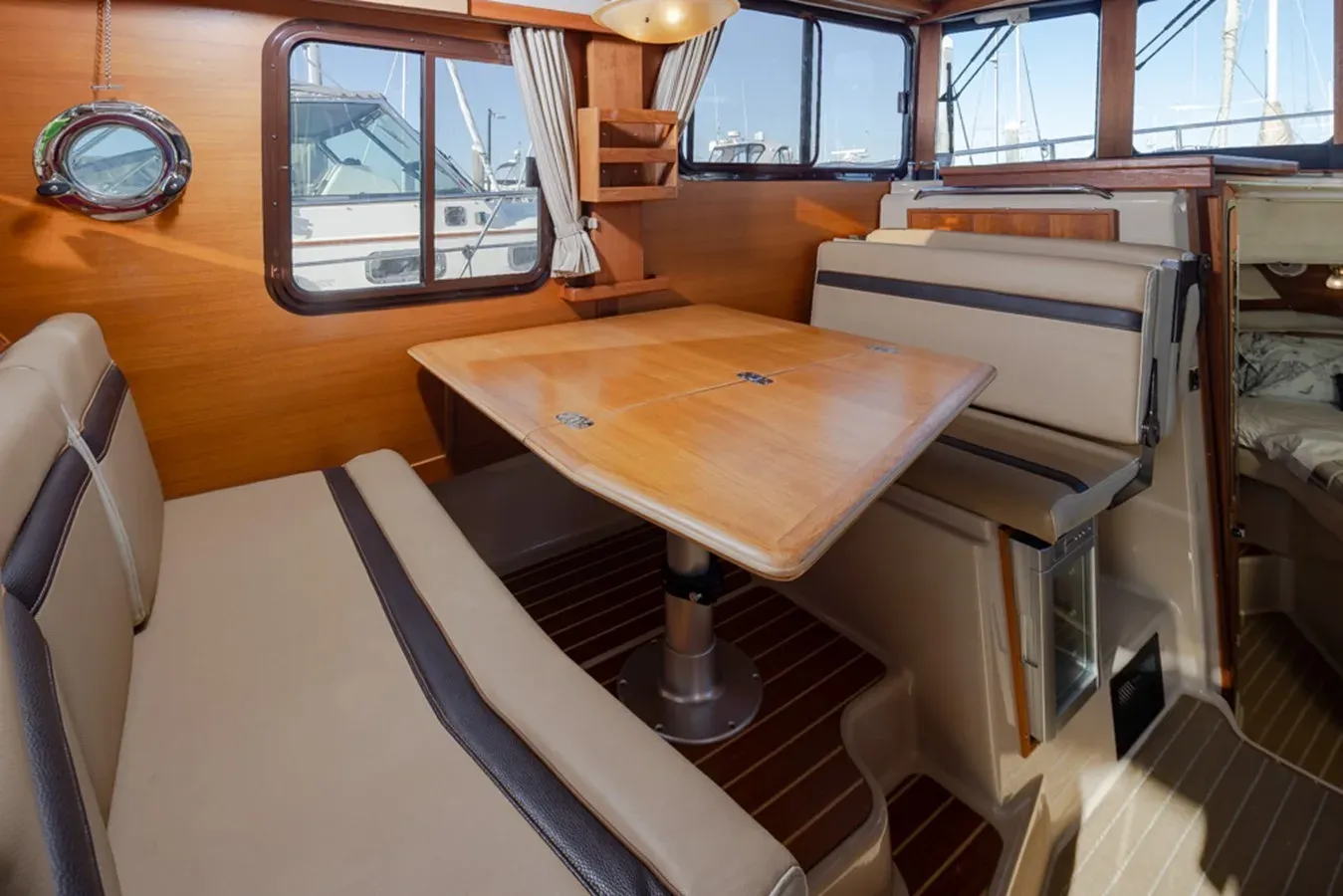 Buy a CLIFFORD 31 at Shestakov Yacht Sales