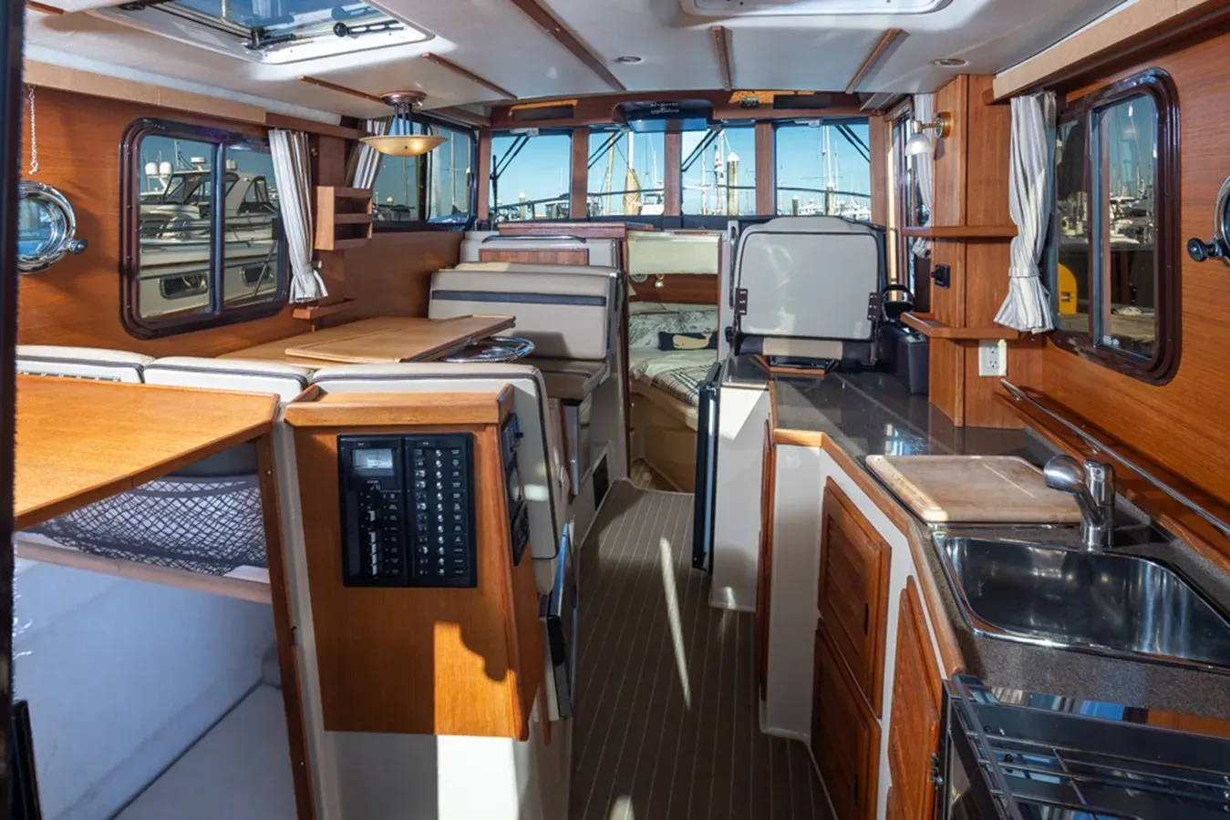 CLIFFORD - RANGER TUGS yacht sale