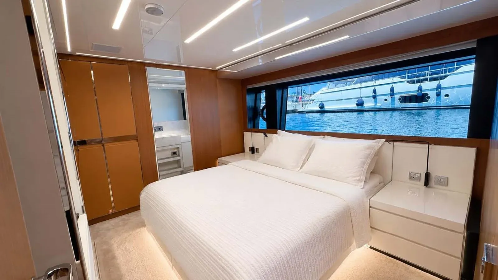 Купить яхту Riva 100 Corsaro 100 Corsaro в Shestakov Yacht Sales