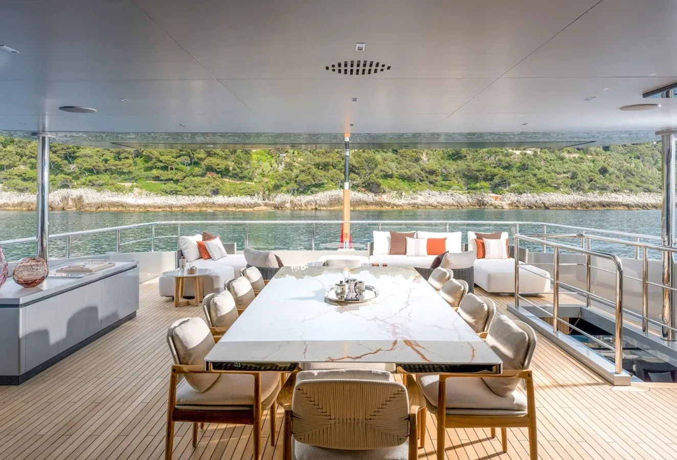 Buy a yacht SAIRU - RIVA YACHT