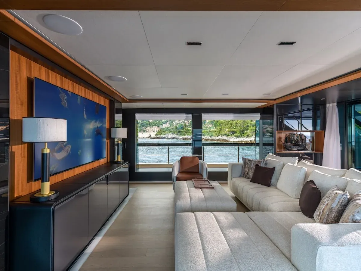 Buy a yacht SAIRU - RIVA YACHT