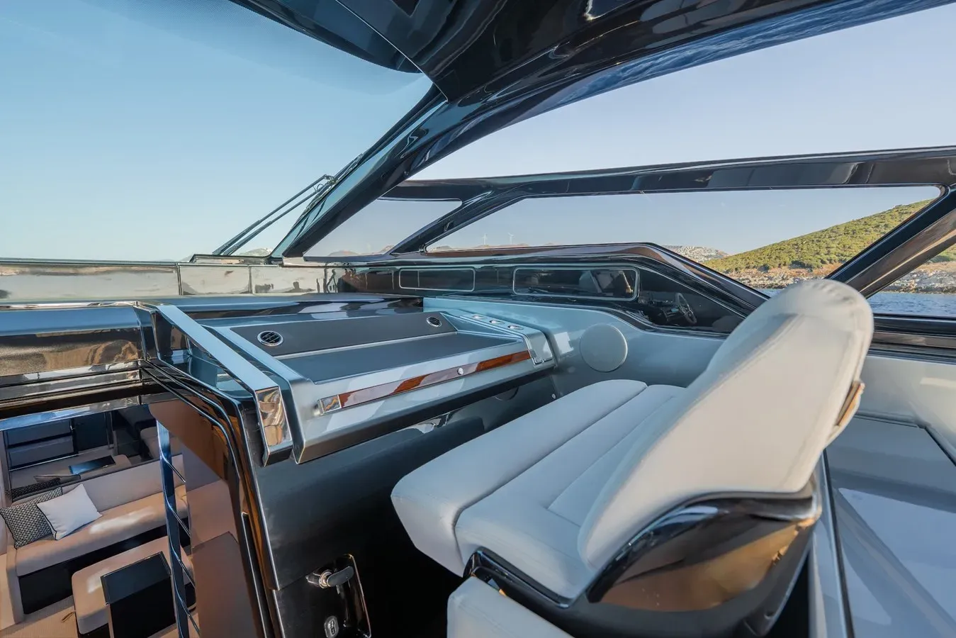 Buy a LUCE I - RIVA YACHT at Shestakov Yacht Sales