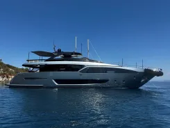 4SEAS - RIVA YACHT