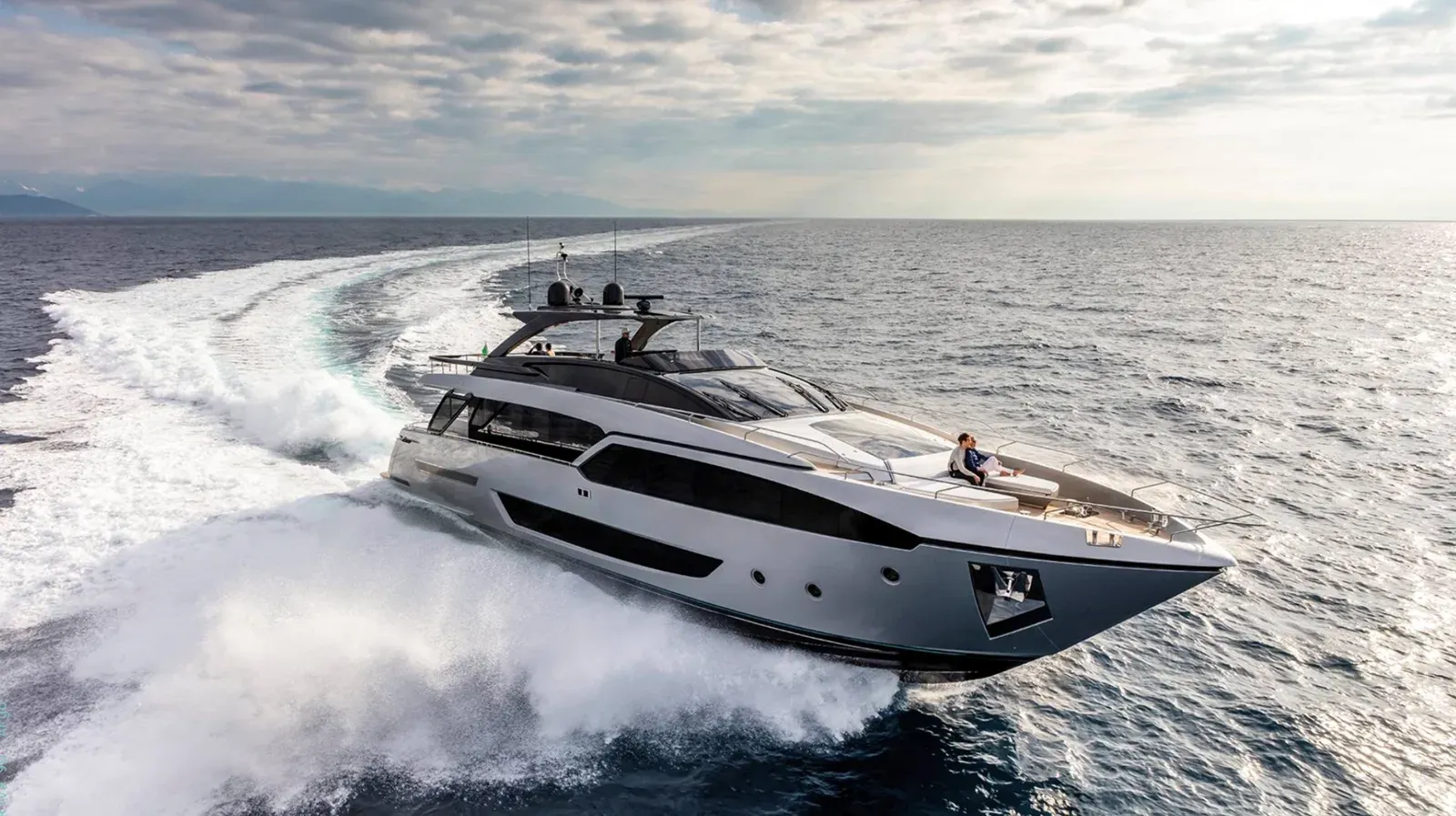 best yacht sales deals GLA - RIVA YACHT