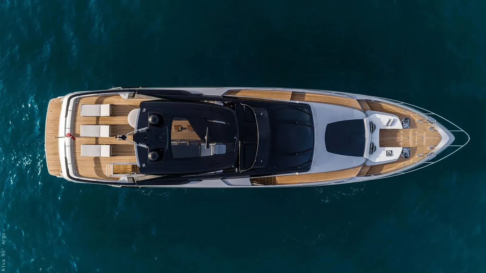 Buy a yacht GLA - RIVA YACHT