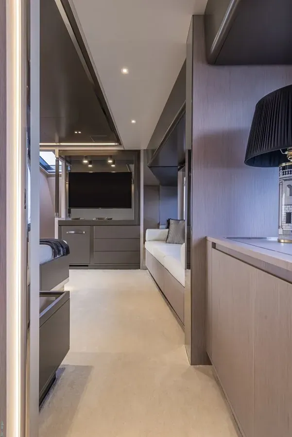 Buy a GLA 93 at Shestakov Yacht Sales
