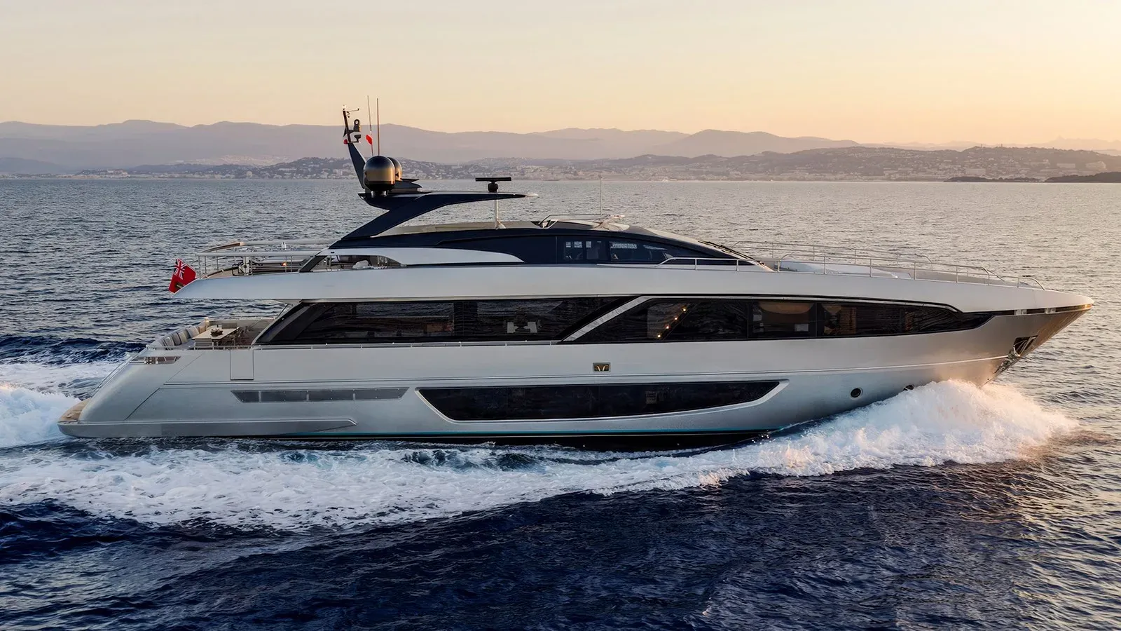 best yacht sales deals M - RIVA YACHT