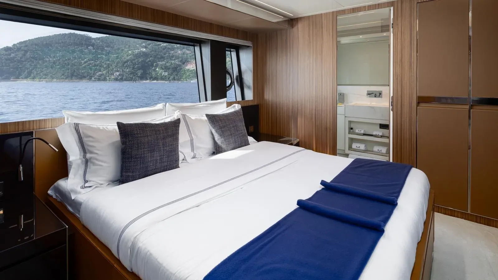 Buy a M - RIVA YACHT at Shestakov Yacht Sales