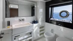 M 98 yacht sale