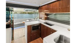 Buy a yacht No Name - Riviera