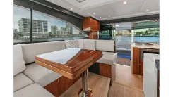 the best price on No Name 4600 Sport Yacht Platinum Edition