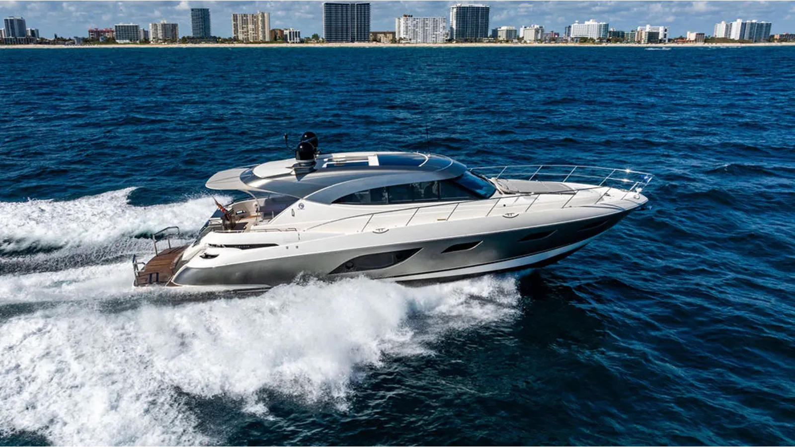 best yacht sales deals EL MAR V - Riviera