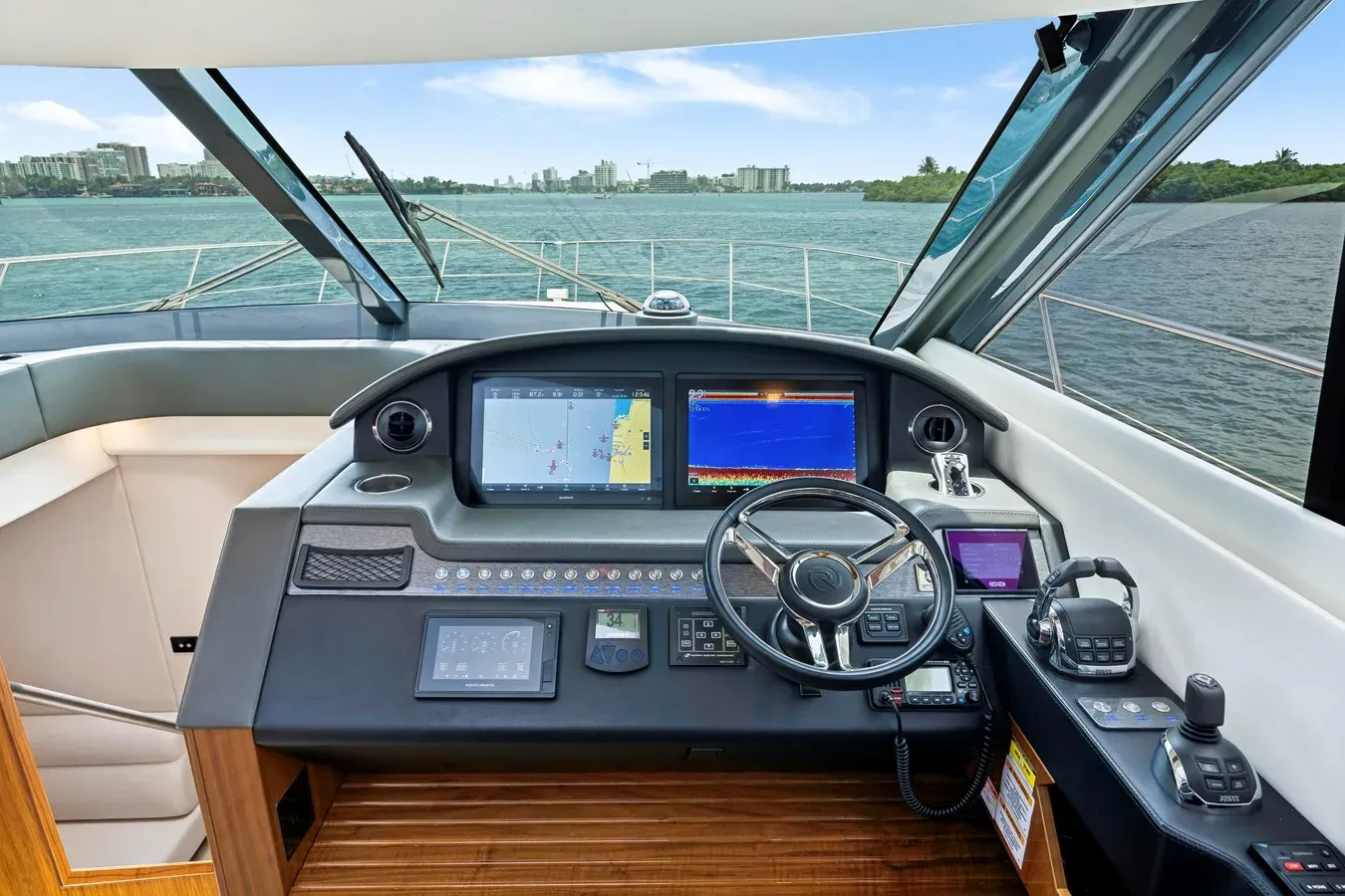 GUACHAFITA 64 yacht sale