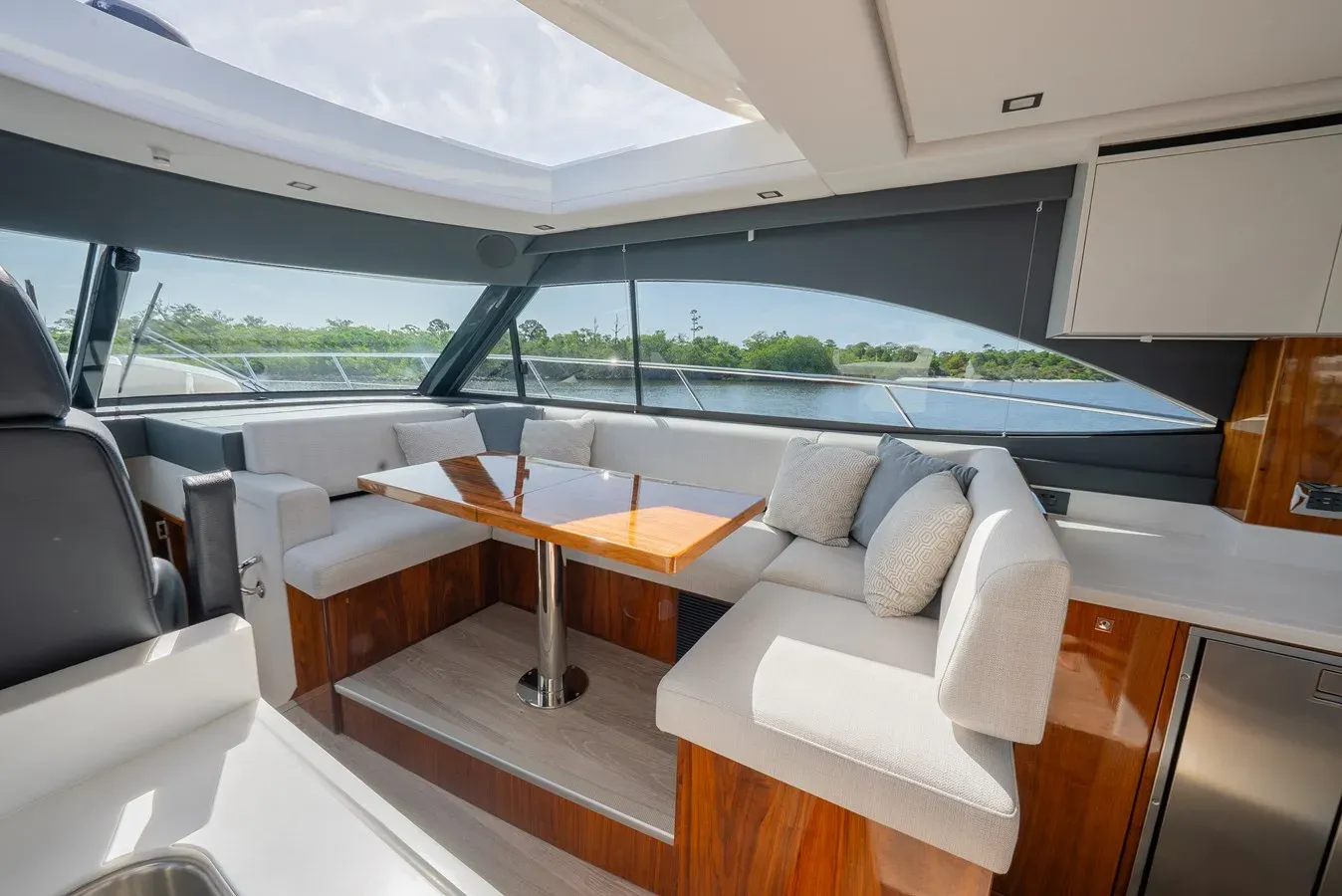 the best price on CAPTAIN FUN - Riviera