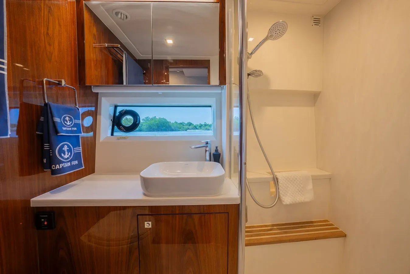 best yacht sales deals CAPTAIN FUN 2024