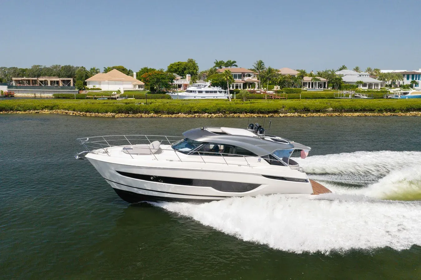 Buy a CAPTAIN FUN - Riviera at Shestakov Yacht Sales