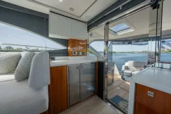 Buy a yacht CAPTAIN FUN - Riviera
