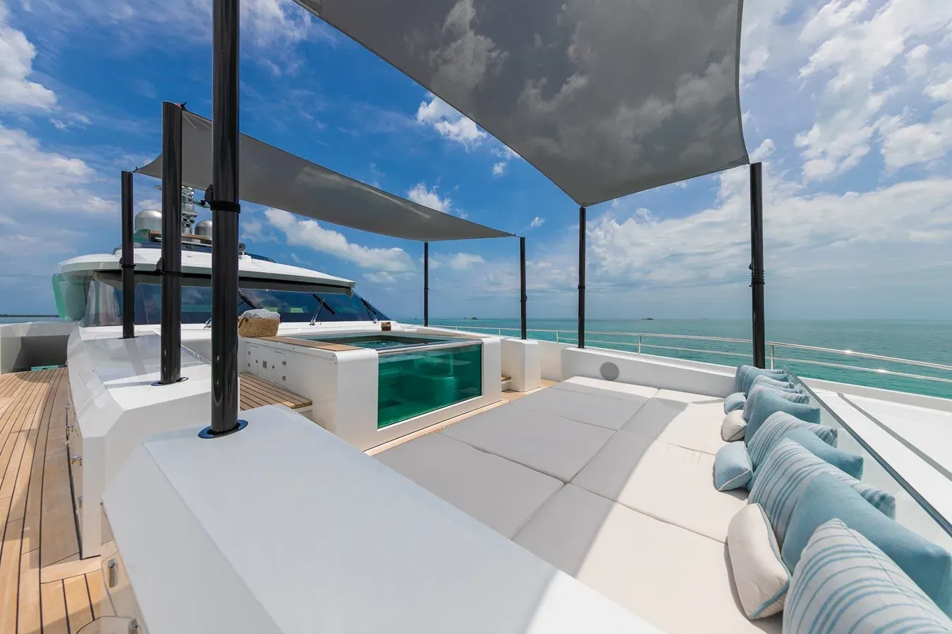 Buy a yacht EIV 160