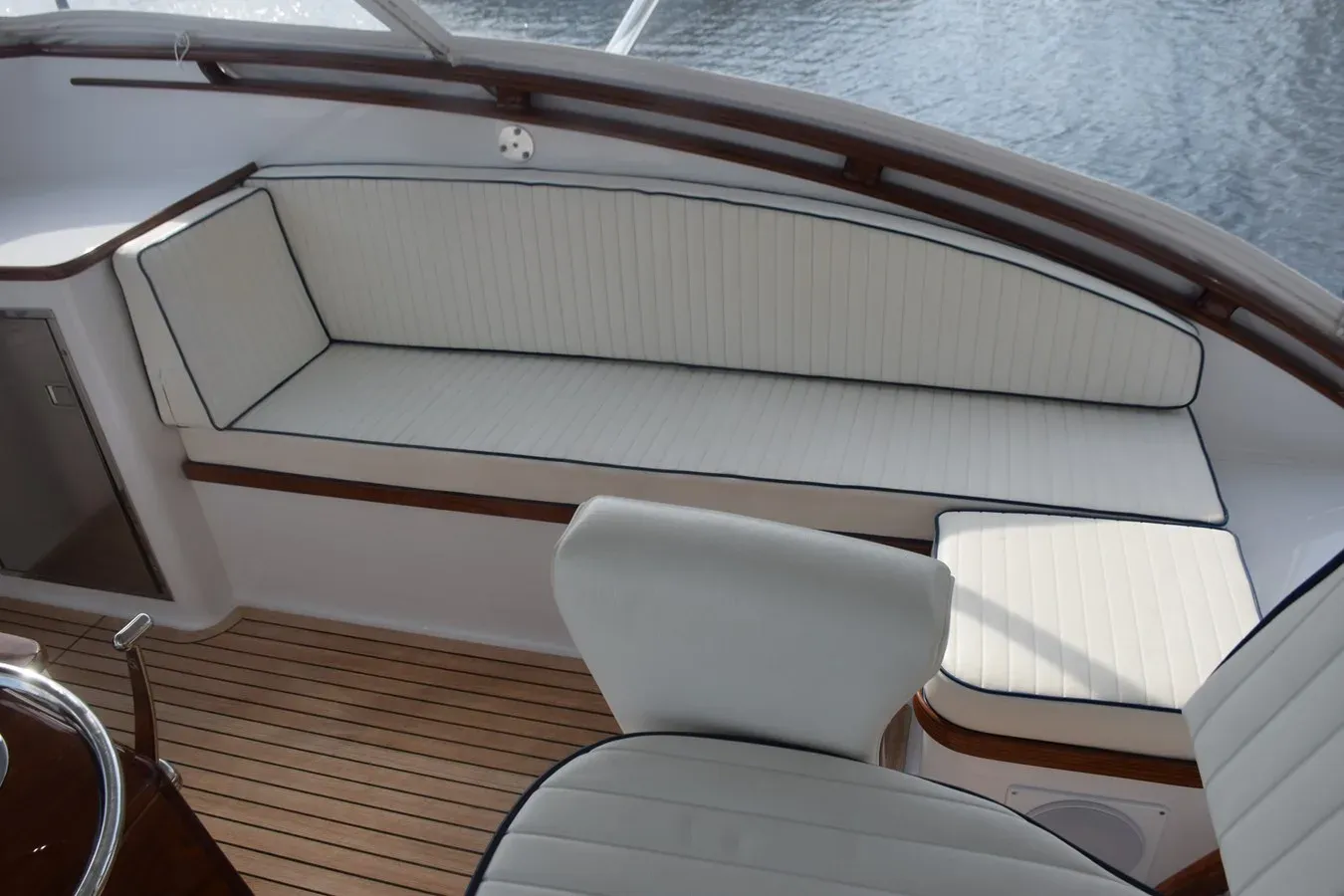 Buy a MARSAL Express Sportfish at Shestakov Yacht Sales