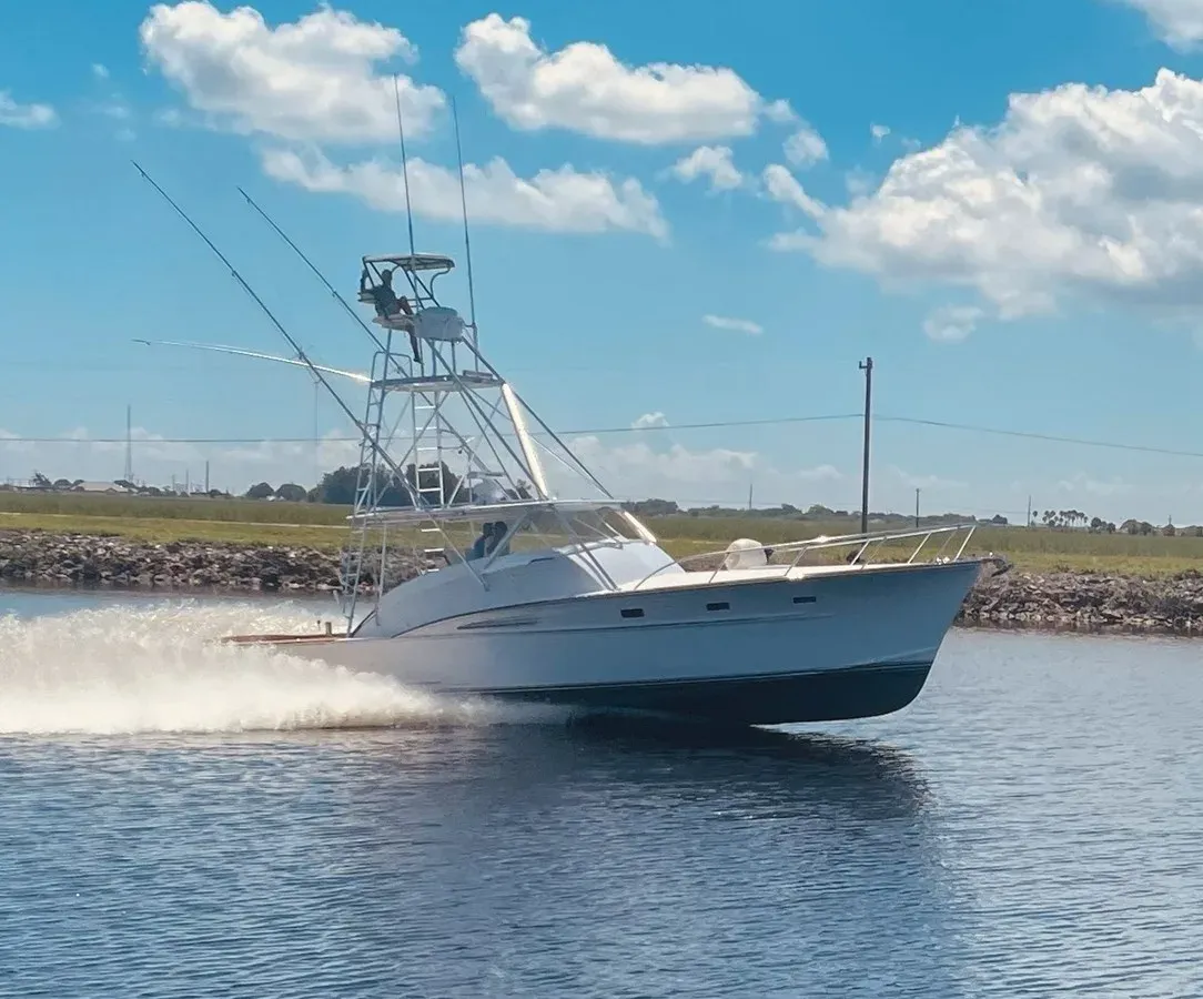 Buy a MARSAL Express Sportfish at Shestakov Yacht Sales