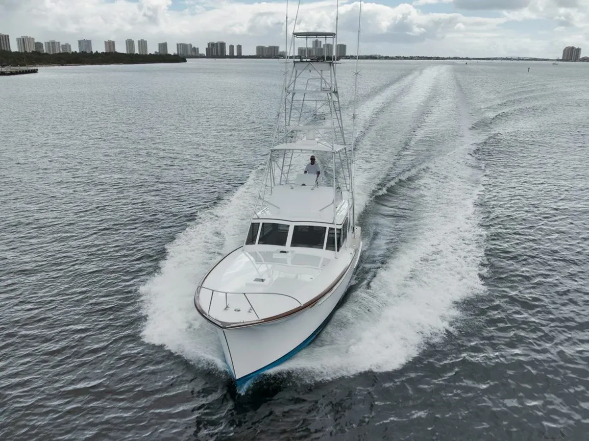Buy a yacht BLUE FIN IV