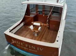 BLUE FIN IV 42